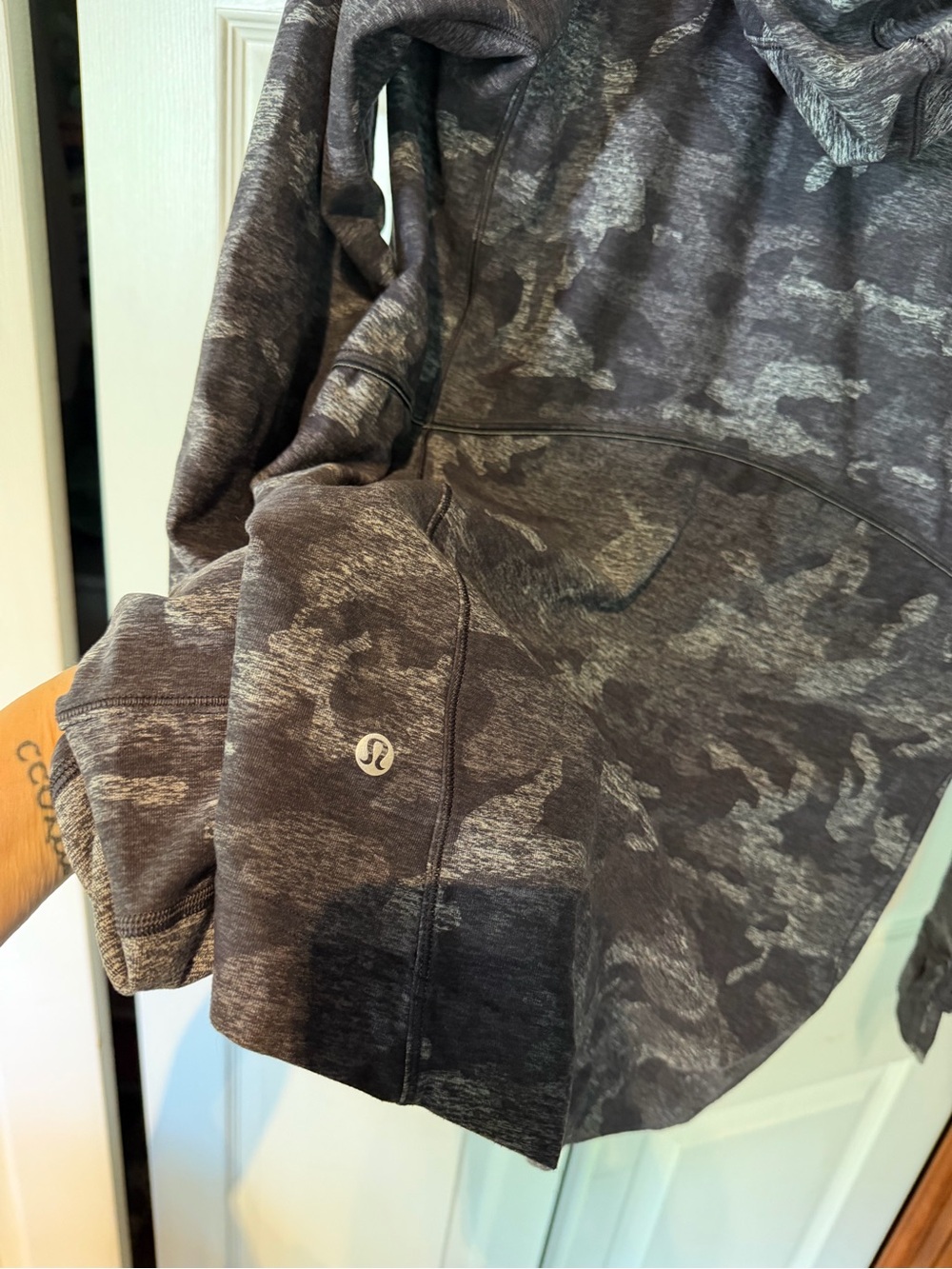 Lululemon Warm Stabilizer 1/4 Zip Hoodie - Size 8 - Picture 5 of 8